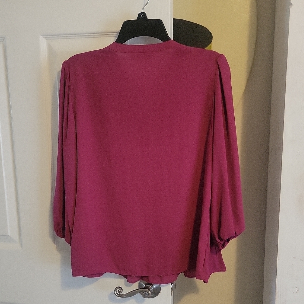 Nannette SzMed Fuchsia Blouse with Pleated V-Neck 3/4 button-up Design - Picture 4 of 4